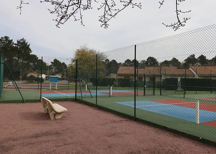 Location Maison Avec Piscine - 4 Pers. - - Fr-1-738-9 Ferienhaus